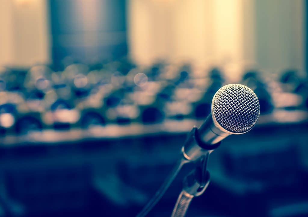 Organiser un séminaire : comment trouver une salle à louer ?
